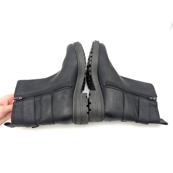 Lucky Brand Candre Double Buckle Lug Sole Boots Women's Black Size US9M EU40 - Picture 5 of 16